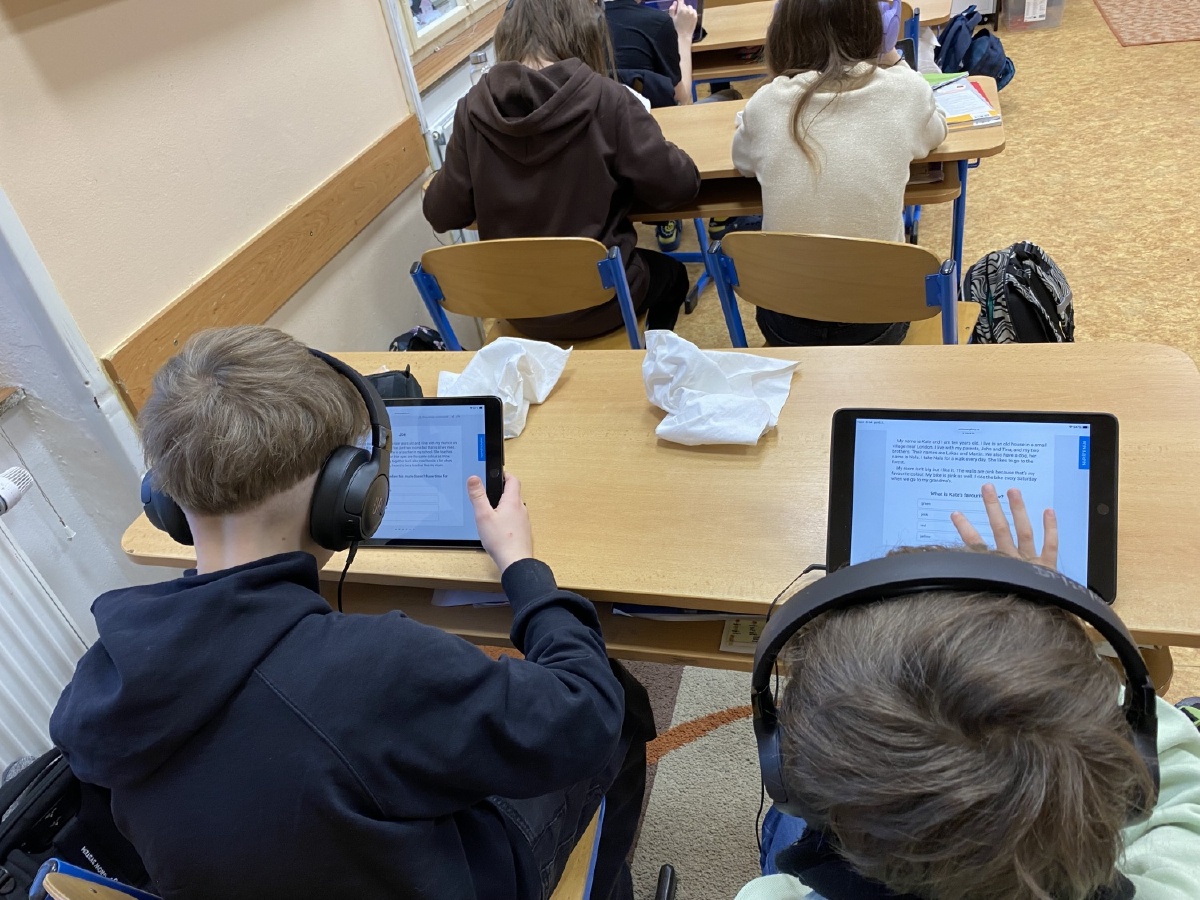 Digitální kompetence při angličtině v V. D - progress